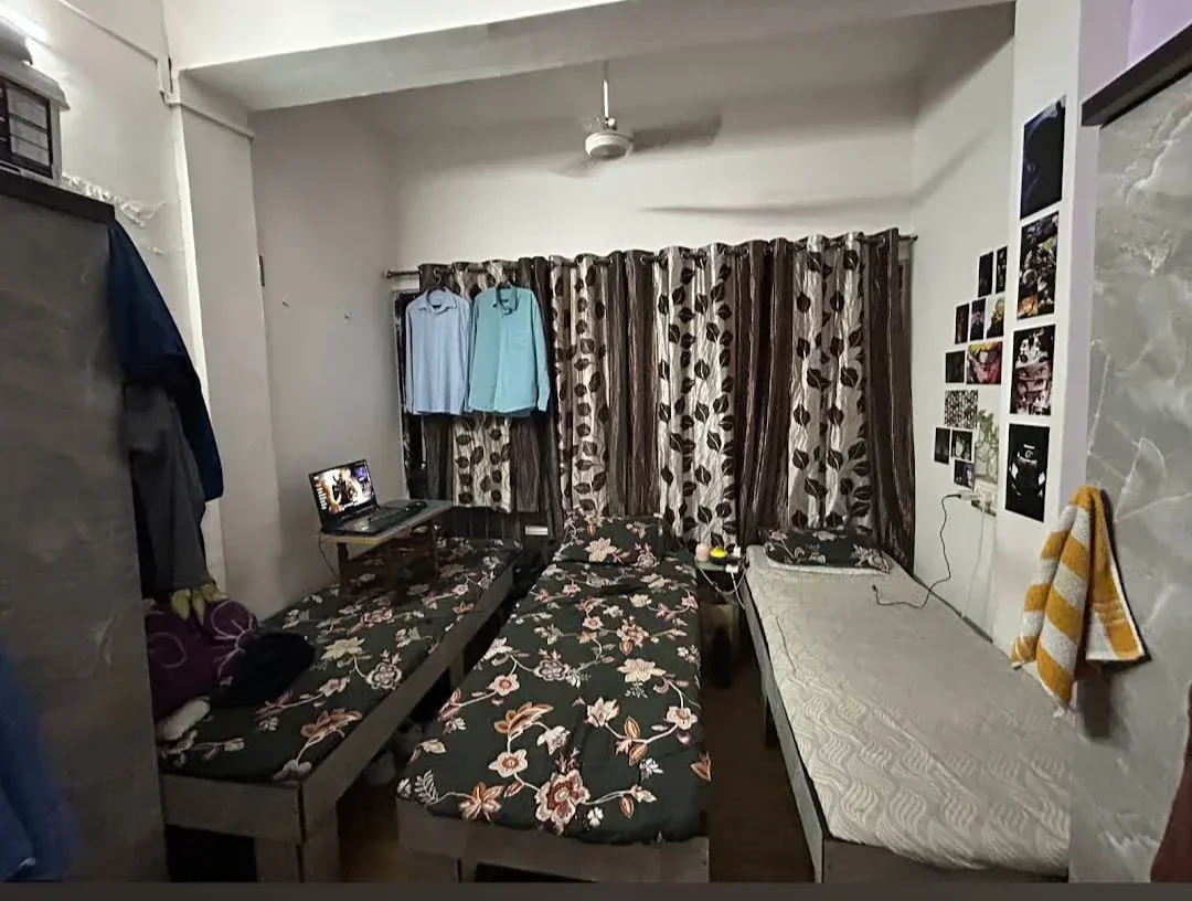 Dream Home PG Ambawadi - Image 5