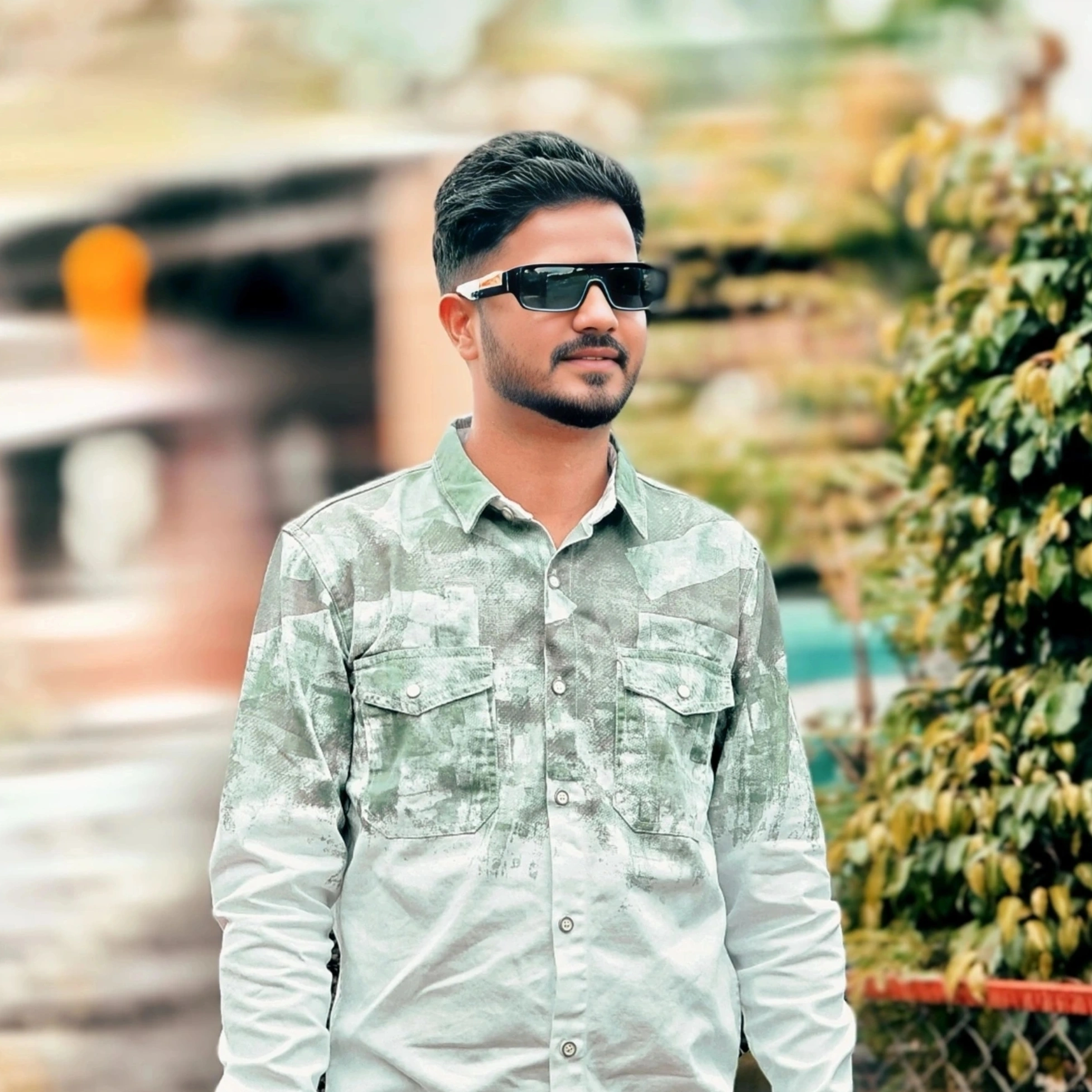 Shahidas Thakar