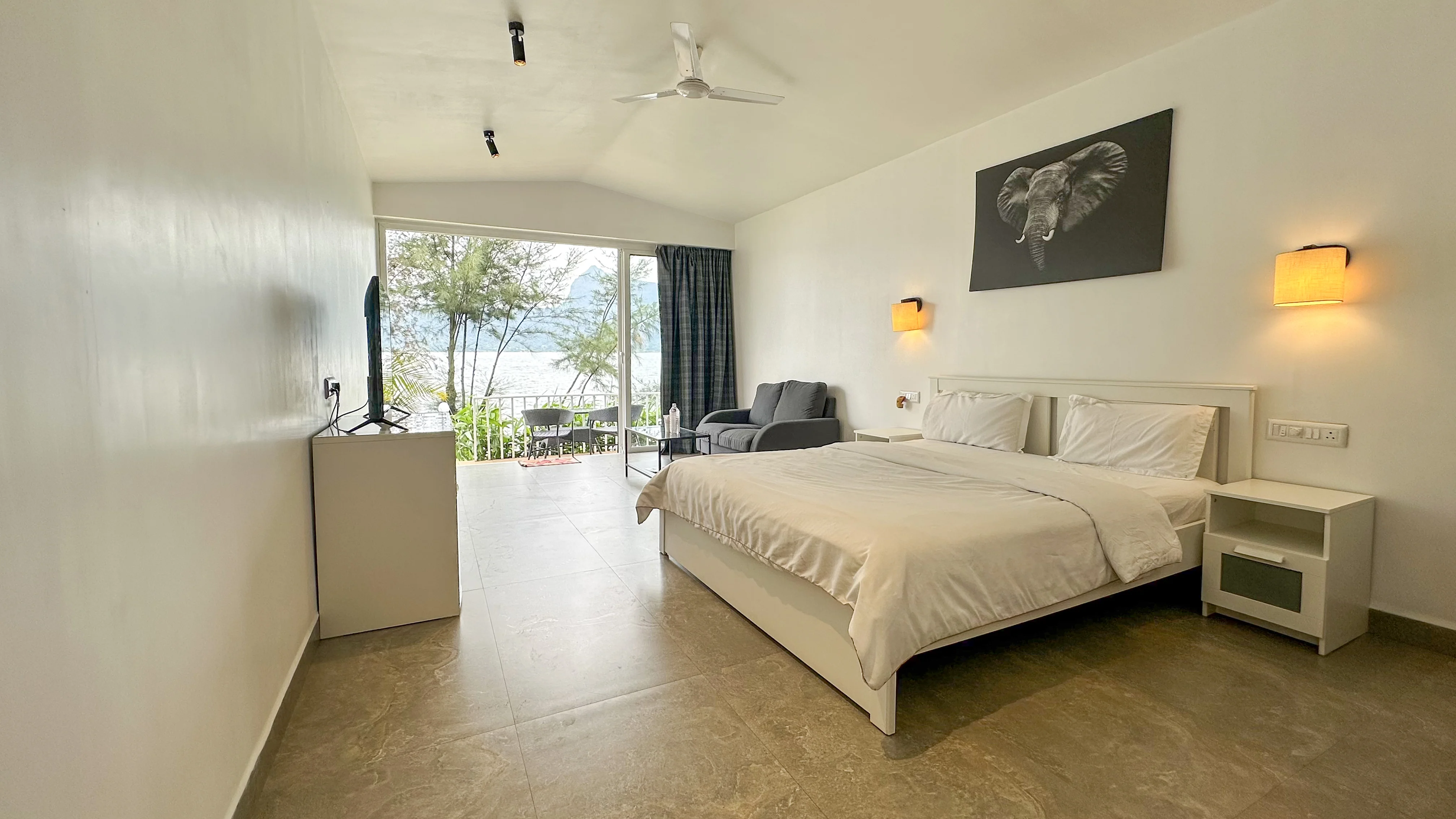 Tropical premium cottage