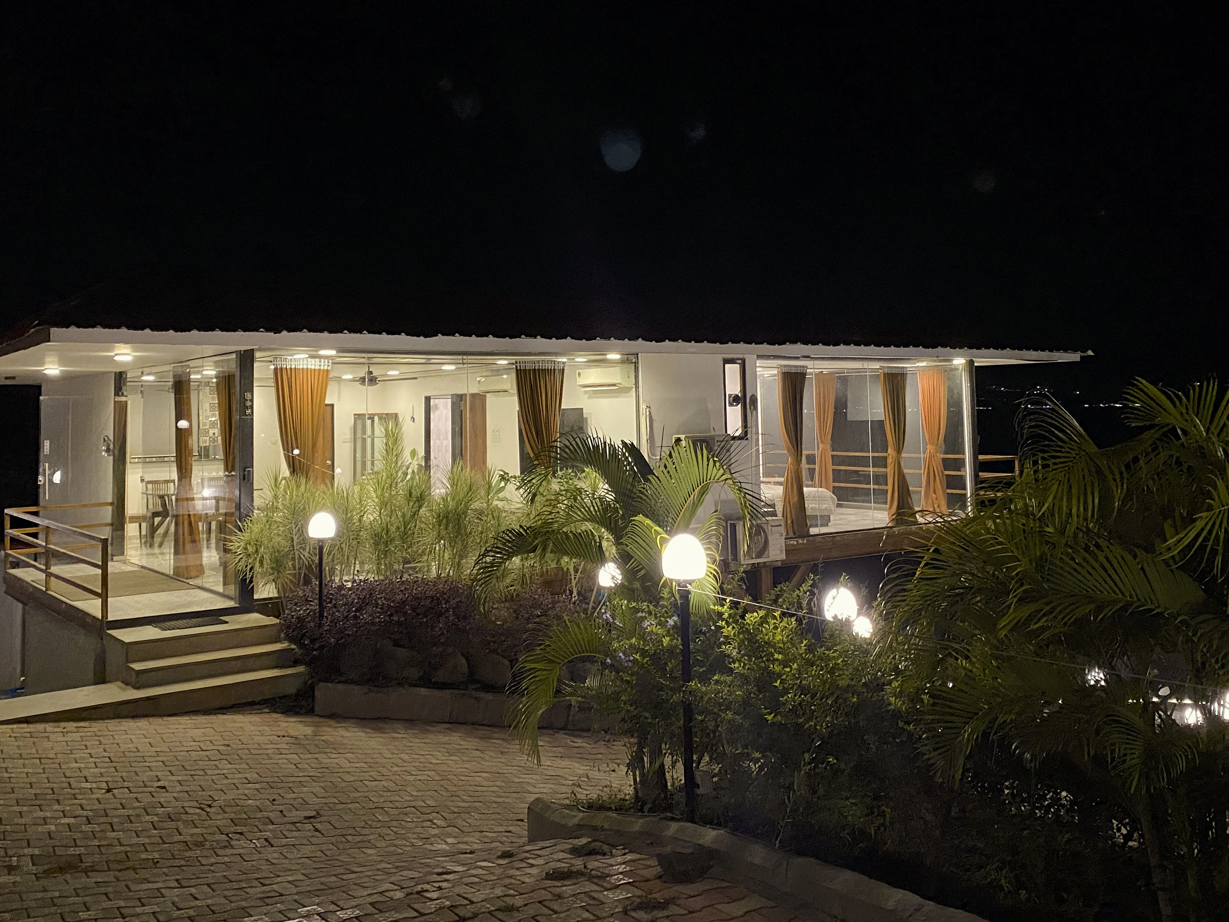 Kalani Farms – Your Perfect Pawna Lake Getaway