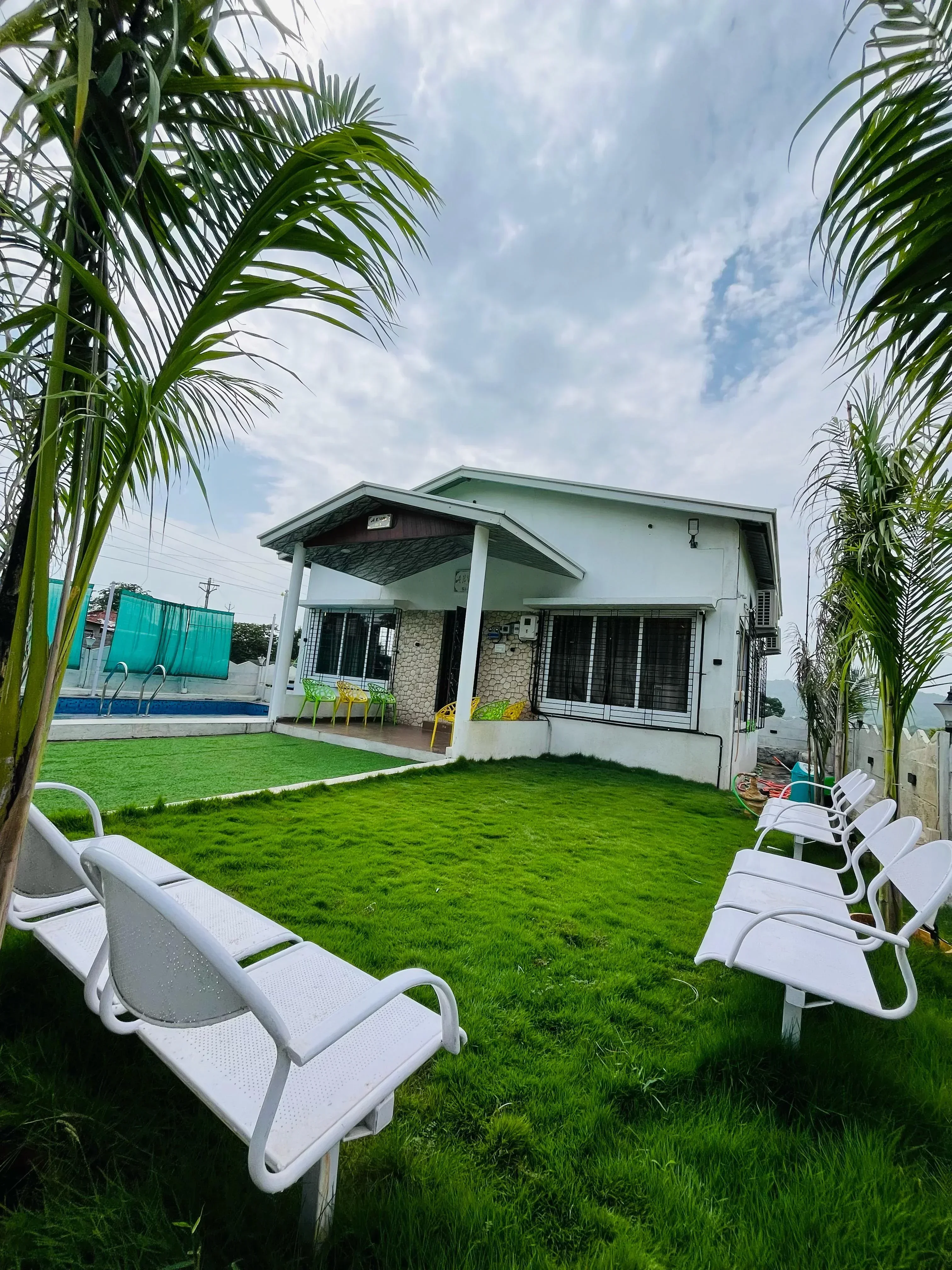 AK villa with private pool - Image 2