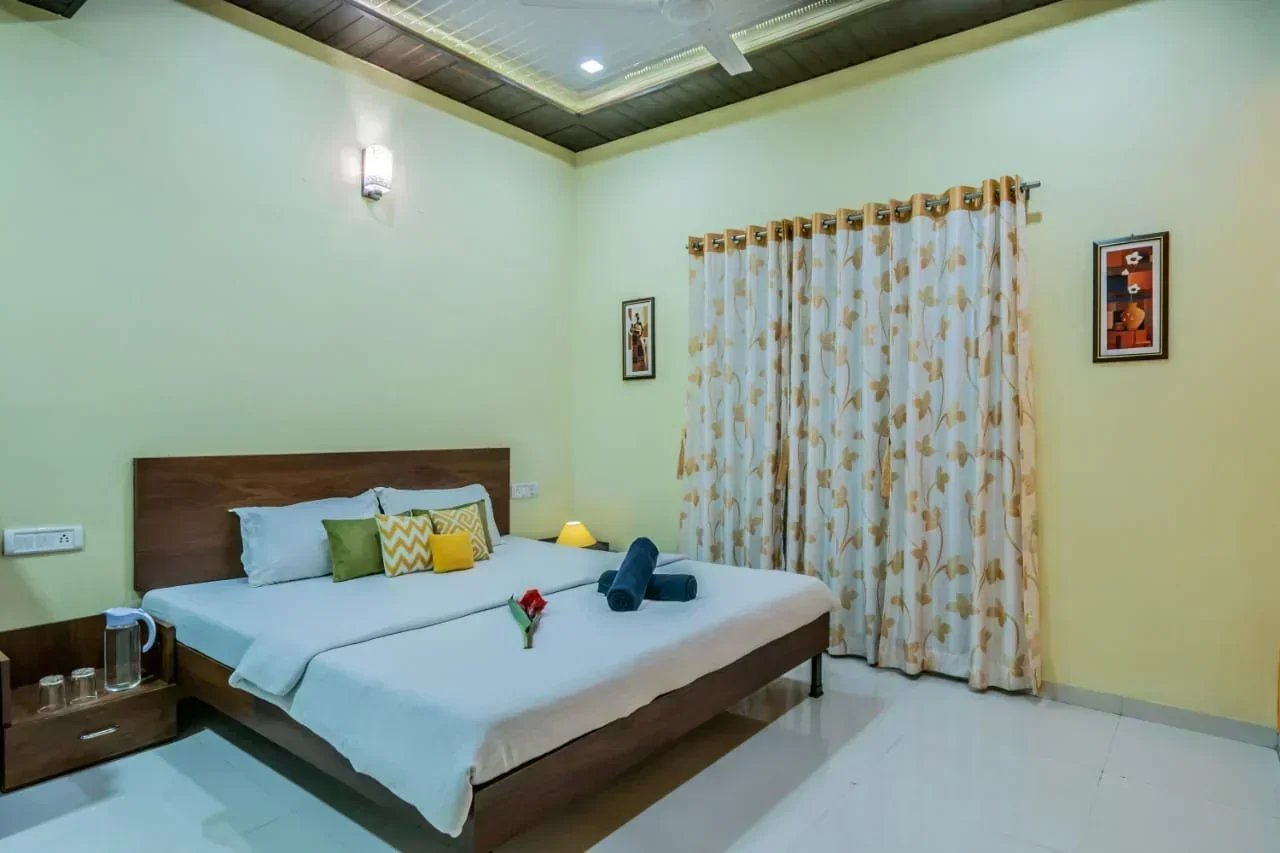 Whisteria Rooms - Image 4