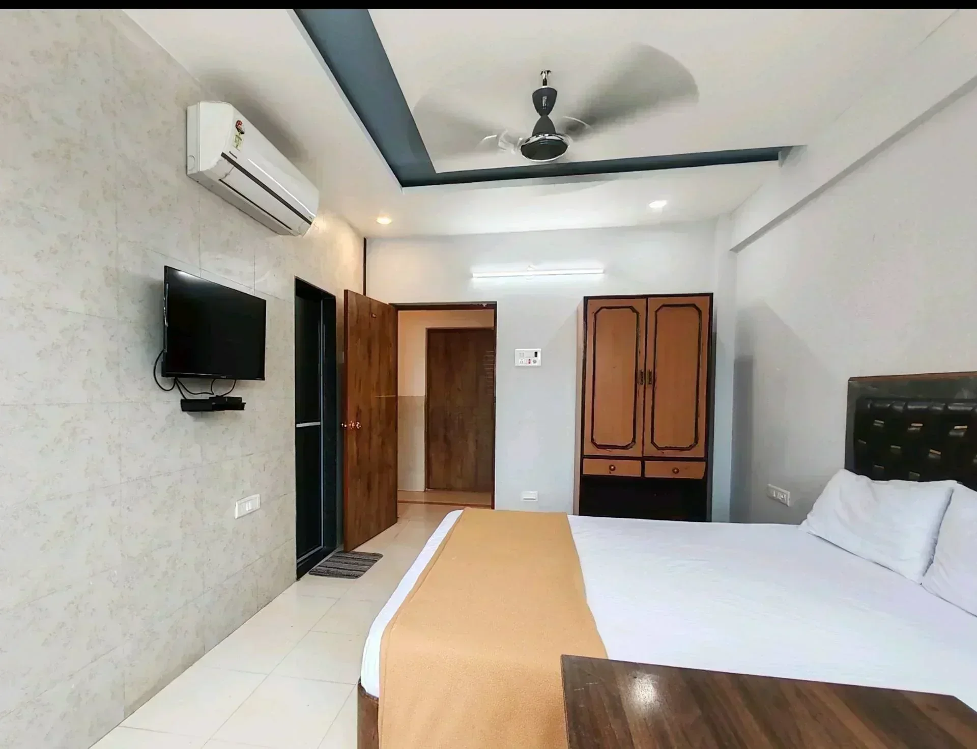 Hotel Sai samrat inn - Image 4