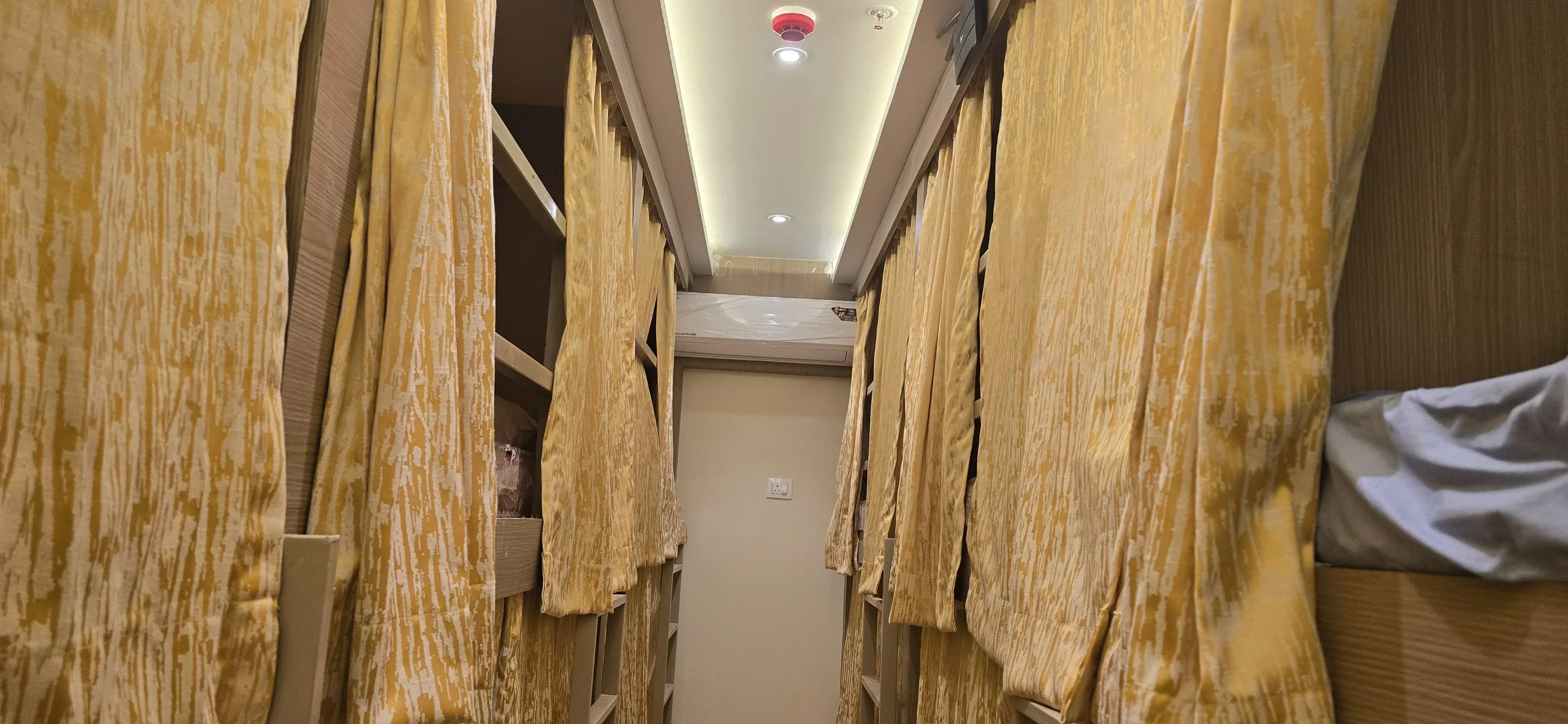 RELAX KURLA DORMITORY - Image 3