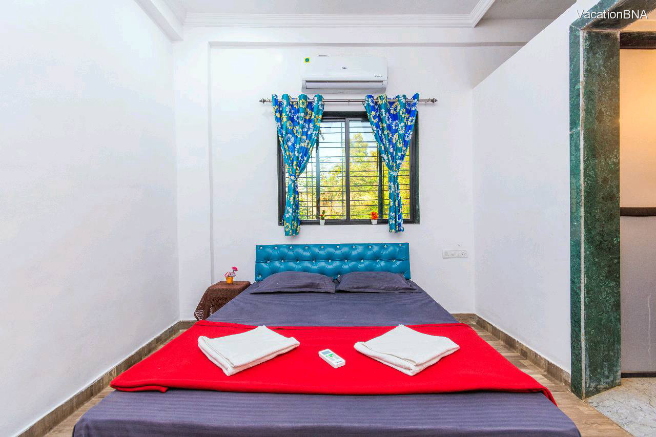 Dosti Villa 4 bhk - Image 4
