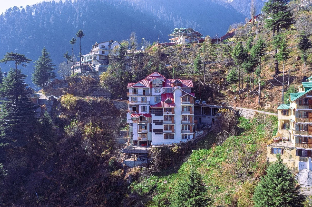 3+1 BHK Bliss Apartment & Cottage, Manali – Mountain View Stay