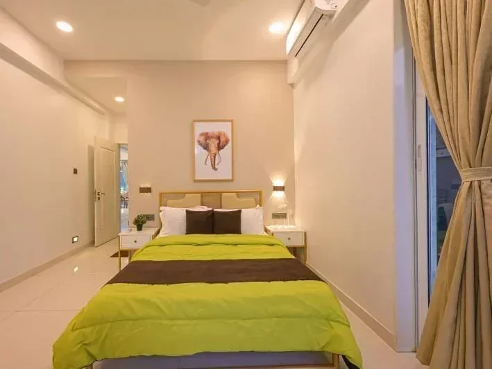 Luxurious 4BHK Hiaana Villa in Lonavala with Private Pool - Image 4