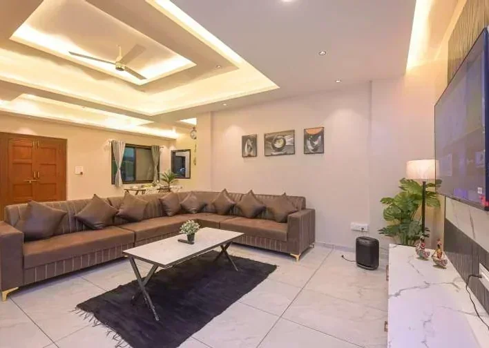 Spacious 4BHK Courtyard Villa with Private Pool & Turf - Image 3