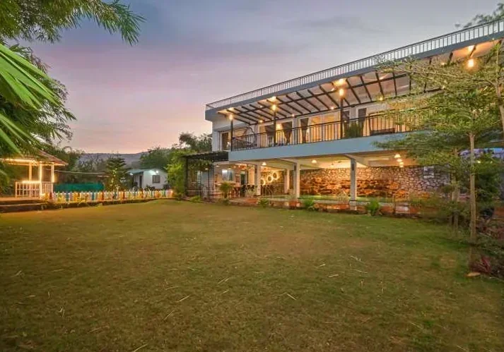 Luxurious 5BHK Silver Spring Villa with Private Pool & Mountain Views - Image 3