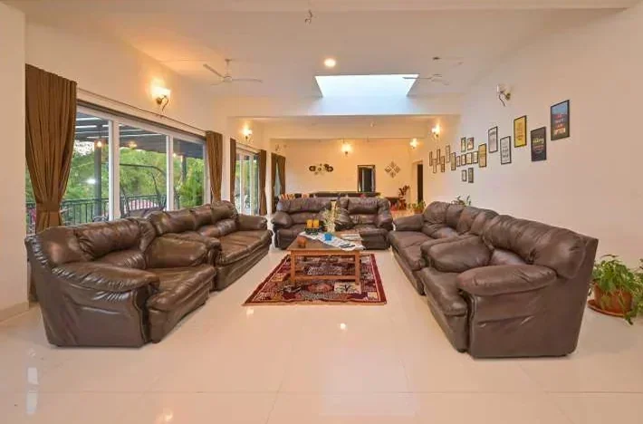 Luxurious 5BHK Silver Spring Villa with Private Pool & Mountain Views - Image 4