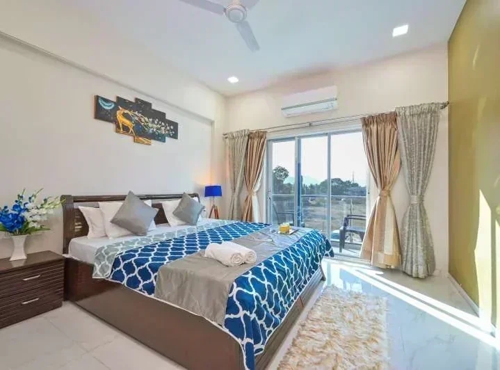 5BHK Retreat Villa with Private Pool & Mountain Views - Image 3