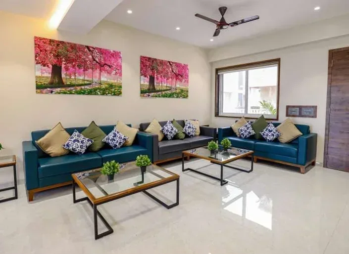 Athens Villa – Luxurious 5BHK Getaway with Private Pool & Turf - Image 3