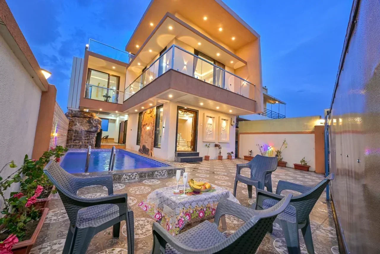 Love Bird villa