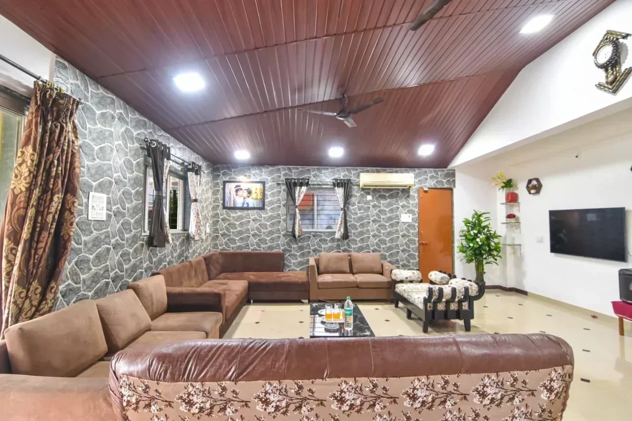 Devika villa - Image 2