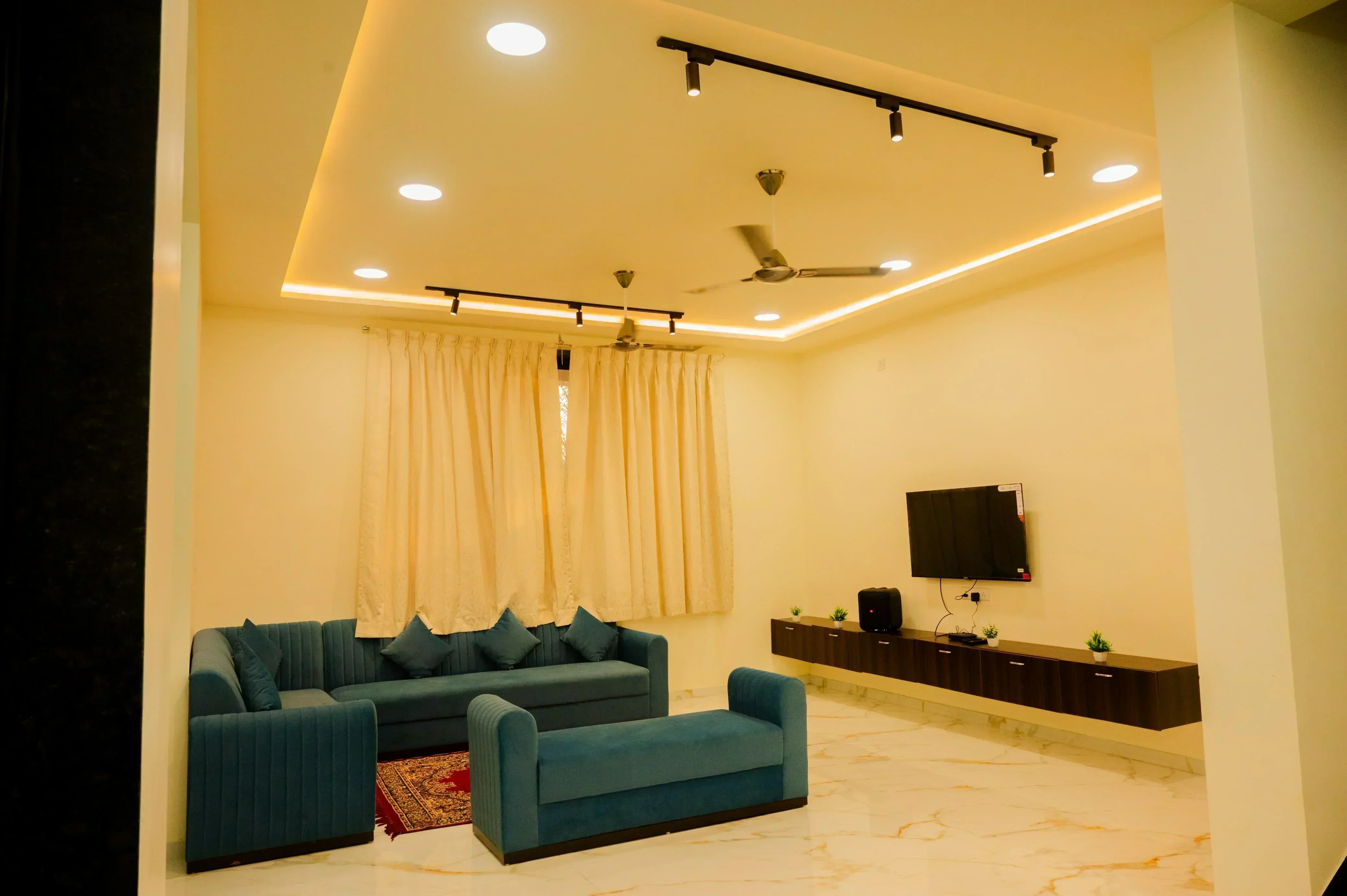 Al Nur Villa Lonavala - Image 3