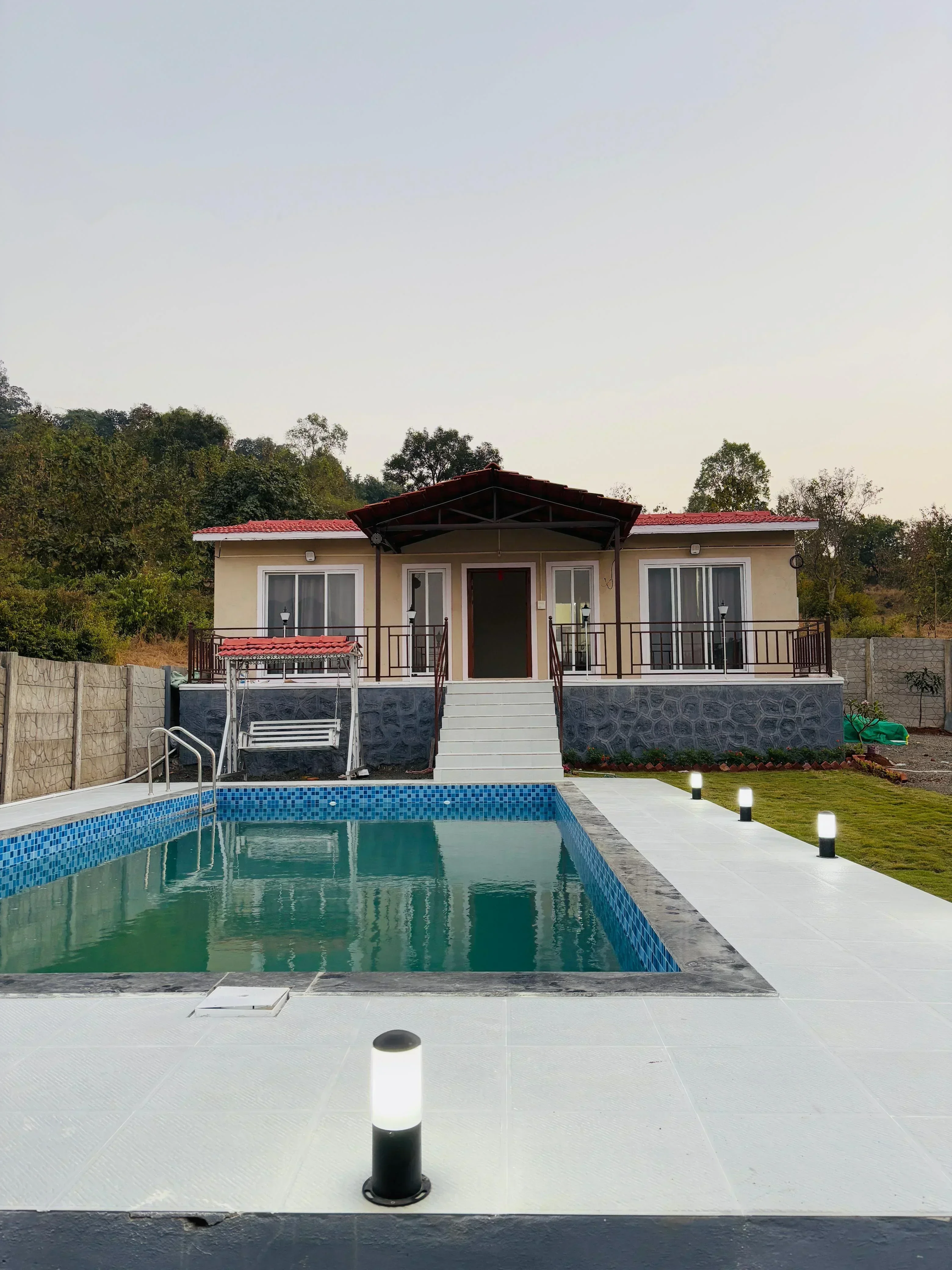 Hill side 23 Villa with private pool and garden