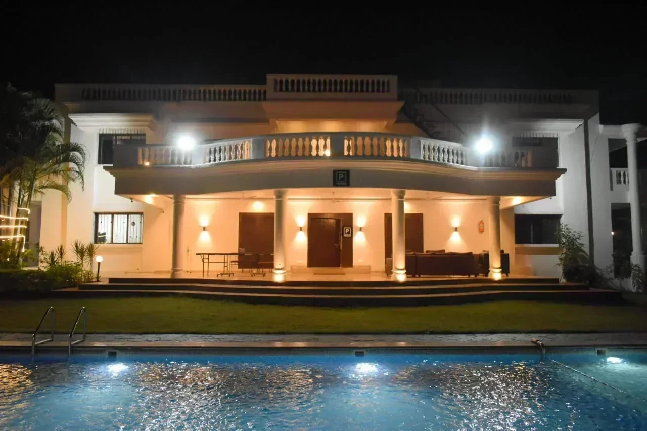 Palacio Premium Villa Lonavala - Image 2