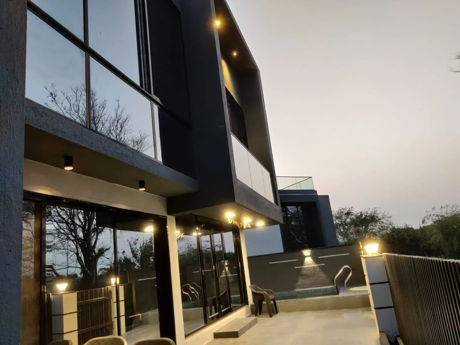 virtue stays and private pool - Image 2