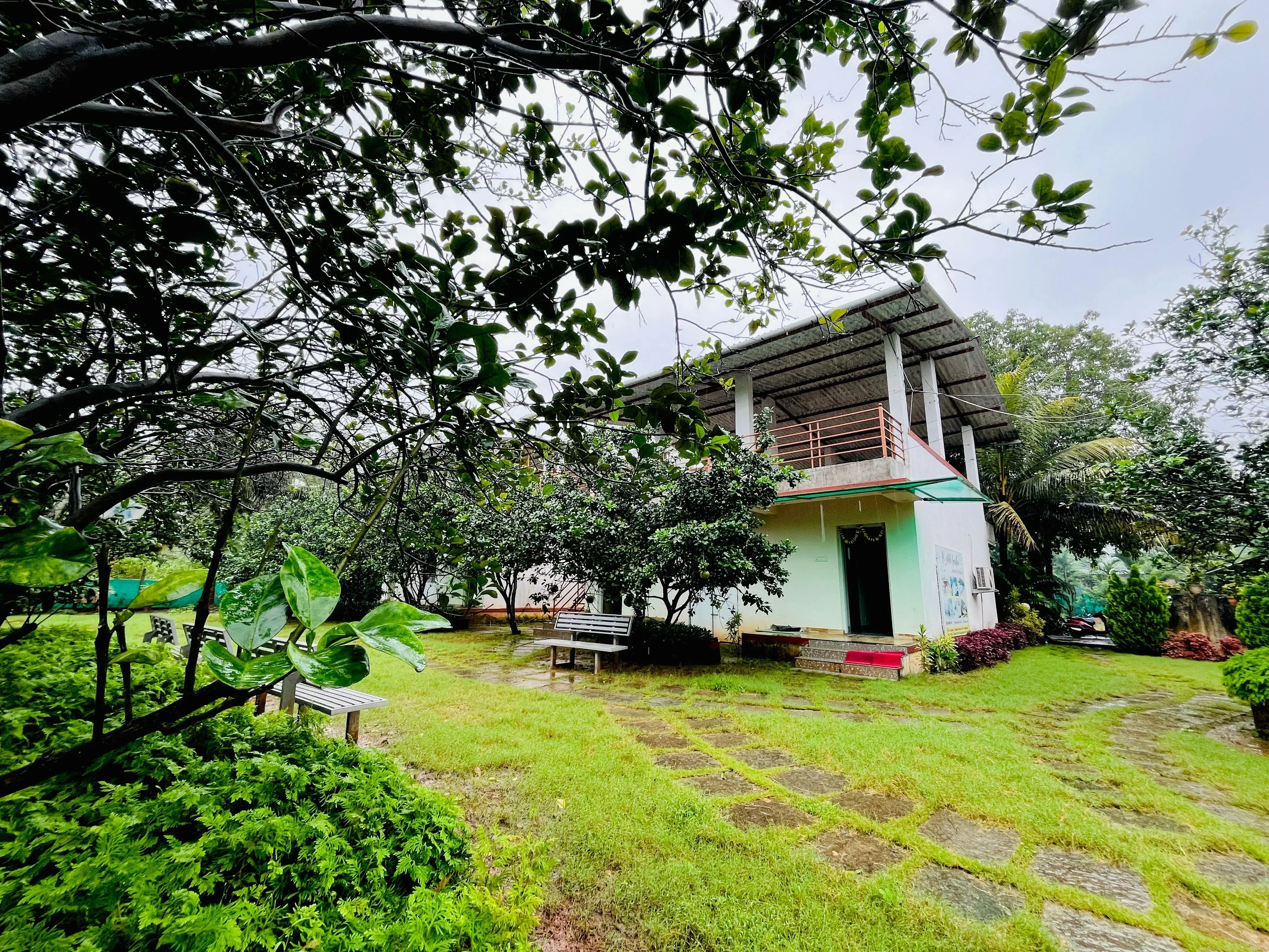 Pomelo garden  resort with private pool and garden - Image 2
