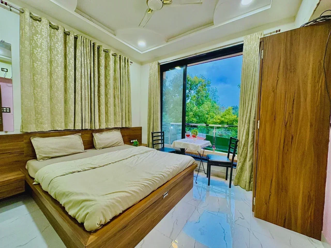2 BHK Private Villa in Lonavala | Renuka Villa - Image 5