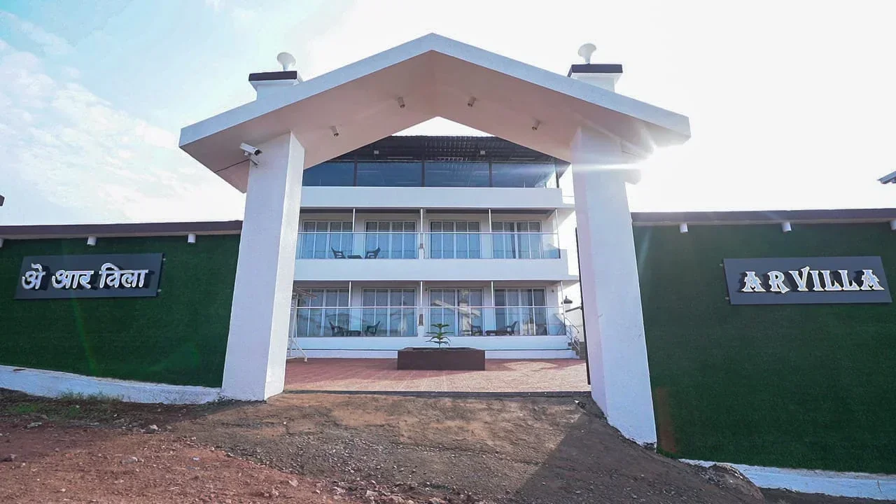 A R Villa