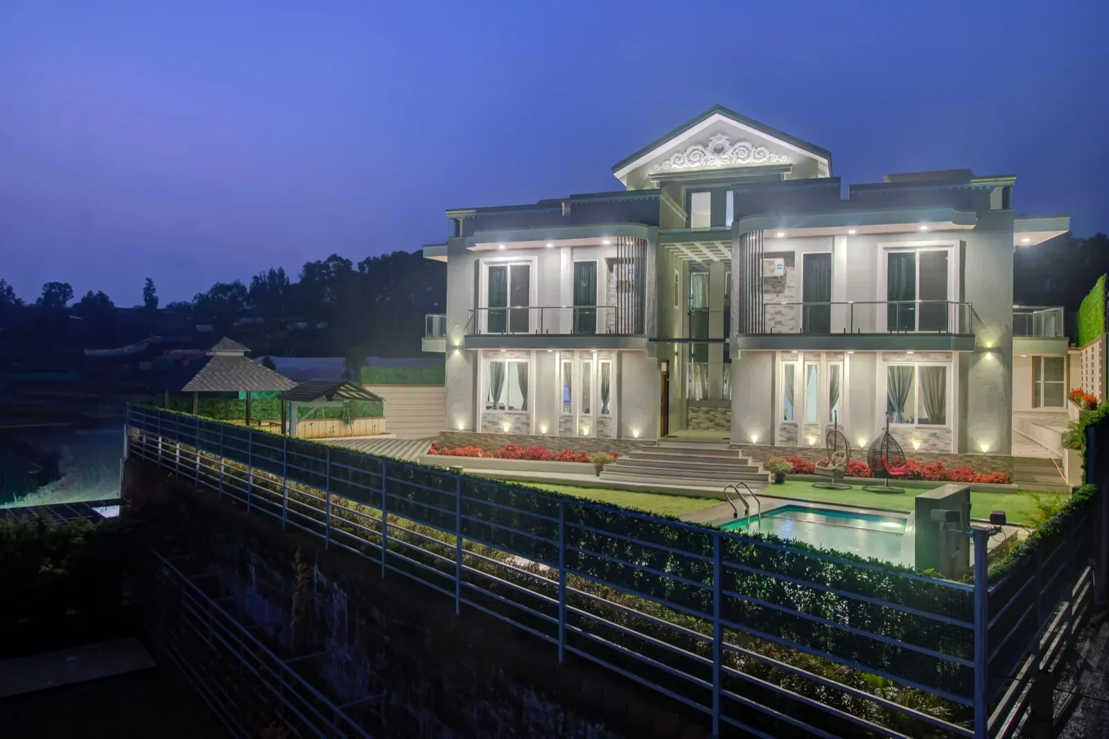 R R Villa 8BHK Villa in mahabaleshwar