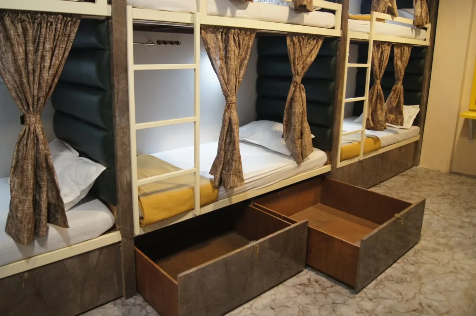 Mittal dormitory AC 24 hours - Image 3