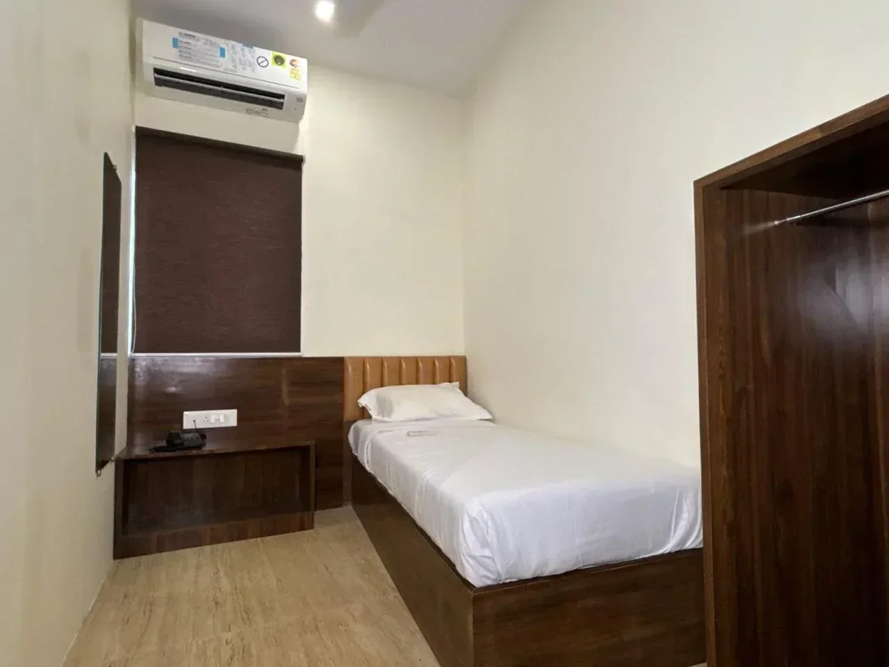 Aafee cabin stay & dormitory - Image 2