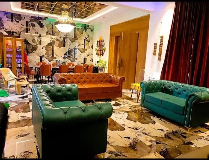 Millionaire’s Stay - Image 4