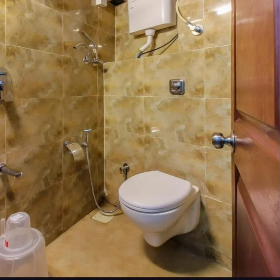 Seven hills dormitory - Image 5