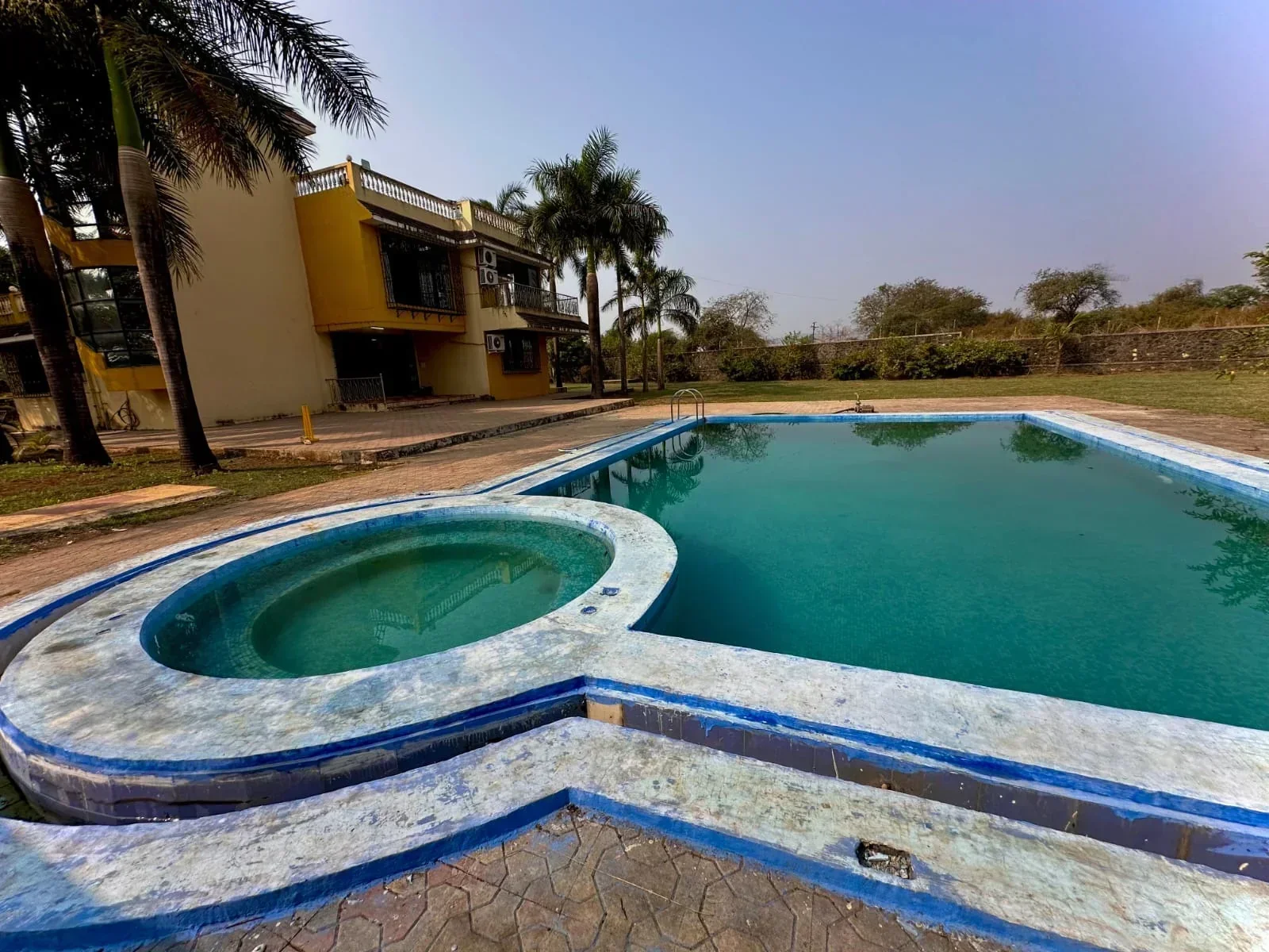 Om Shanti Villa – 3BHK Farmhouse in Panvel - Image 3