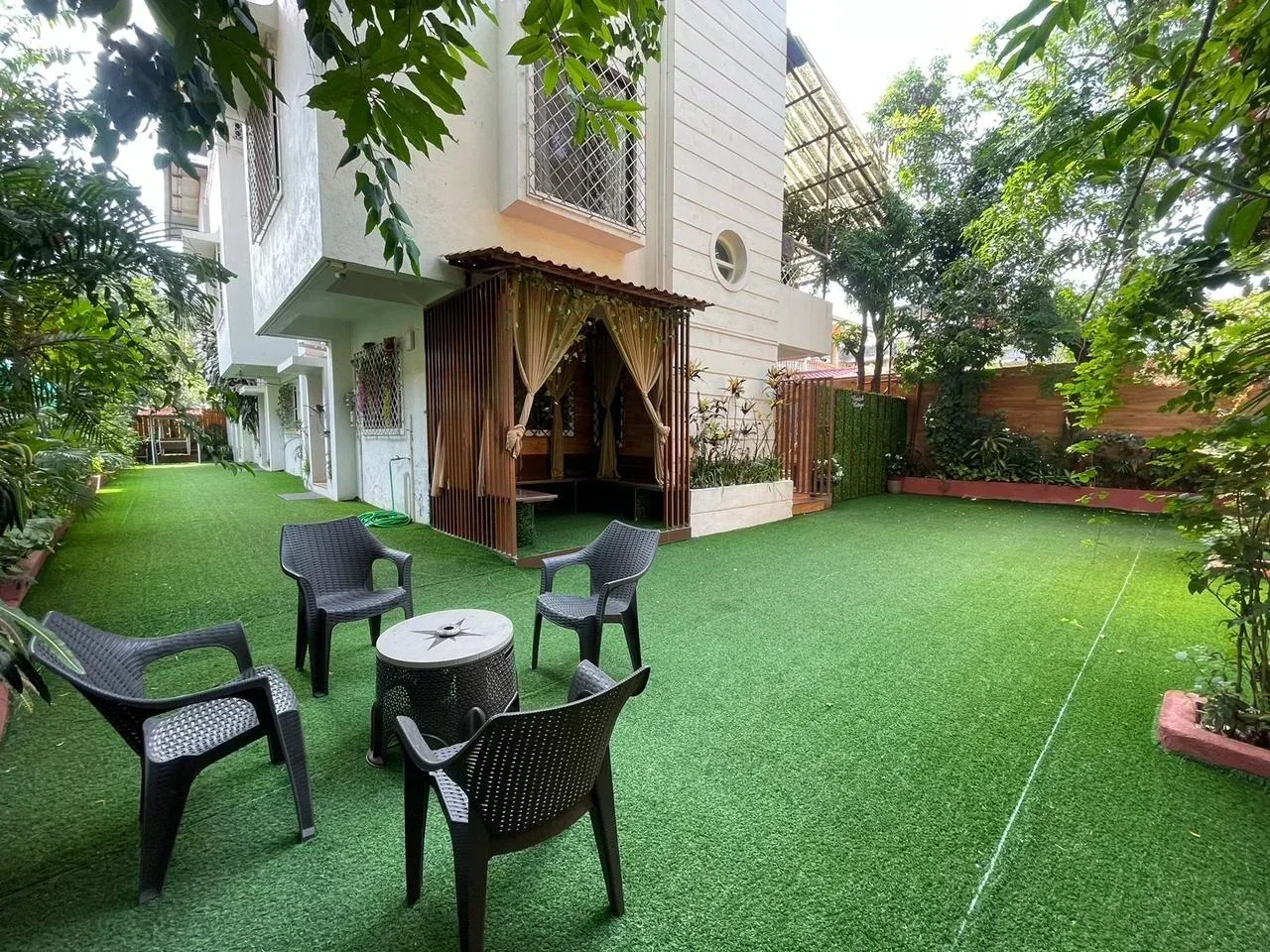 3BHK Crystal Villa | Lonavala | Private Pool | In-House Meals - Image 2