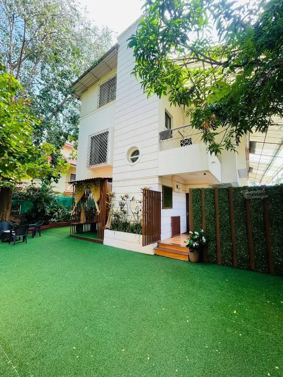 3BHK Crystal Villa | Lonavala | Private Pool | In-House Meals