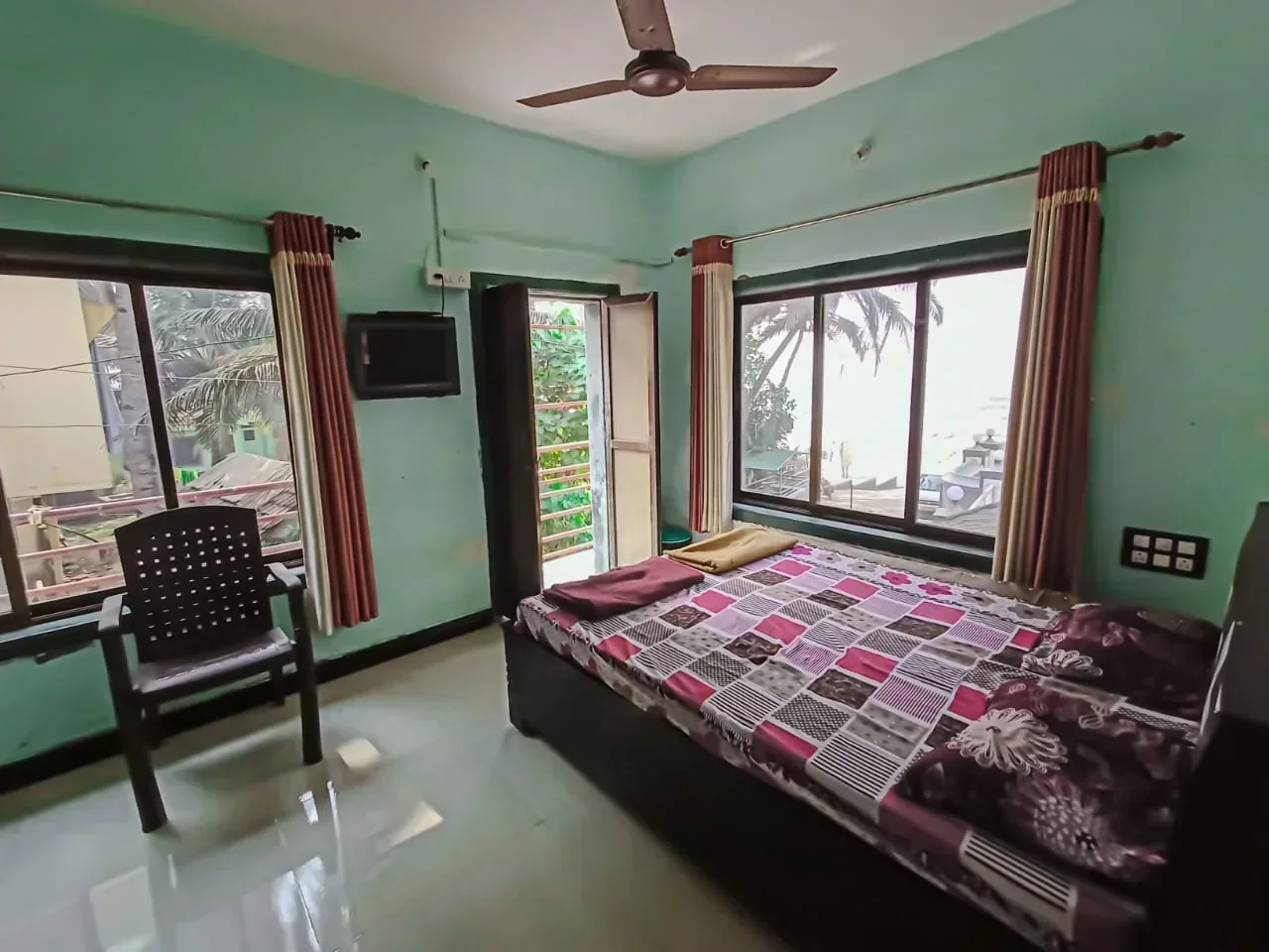 Holiday Homes - Image 4