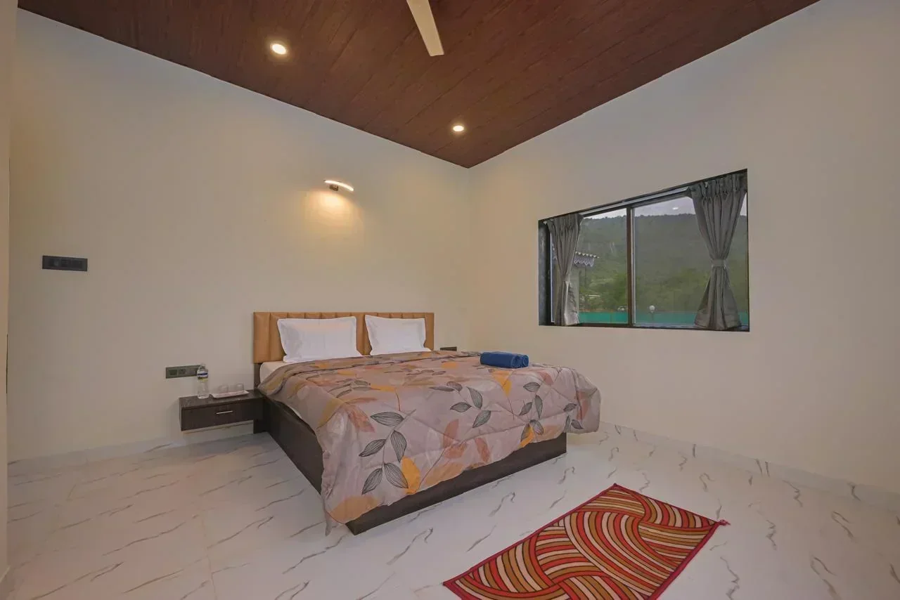 Shreesha Villa – 3BHK Private Pool Villa in Lonavala (Malavli) - Image 4