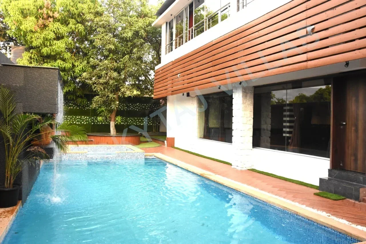 Sky Lagoon Villa – 5BHK Luxury Retreat with Private Pool & Party Pad - Image 2