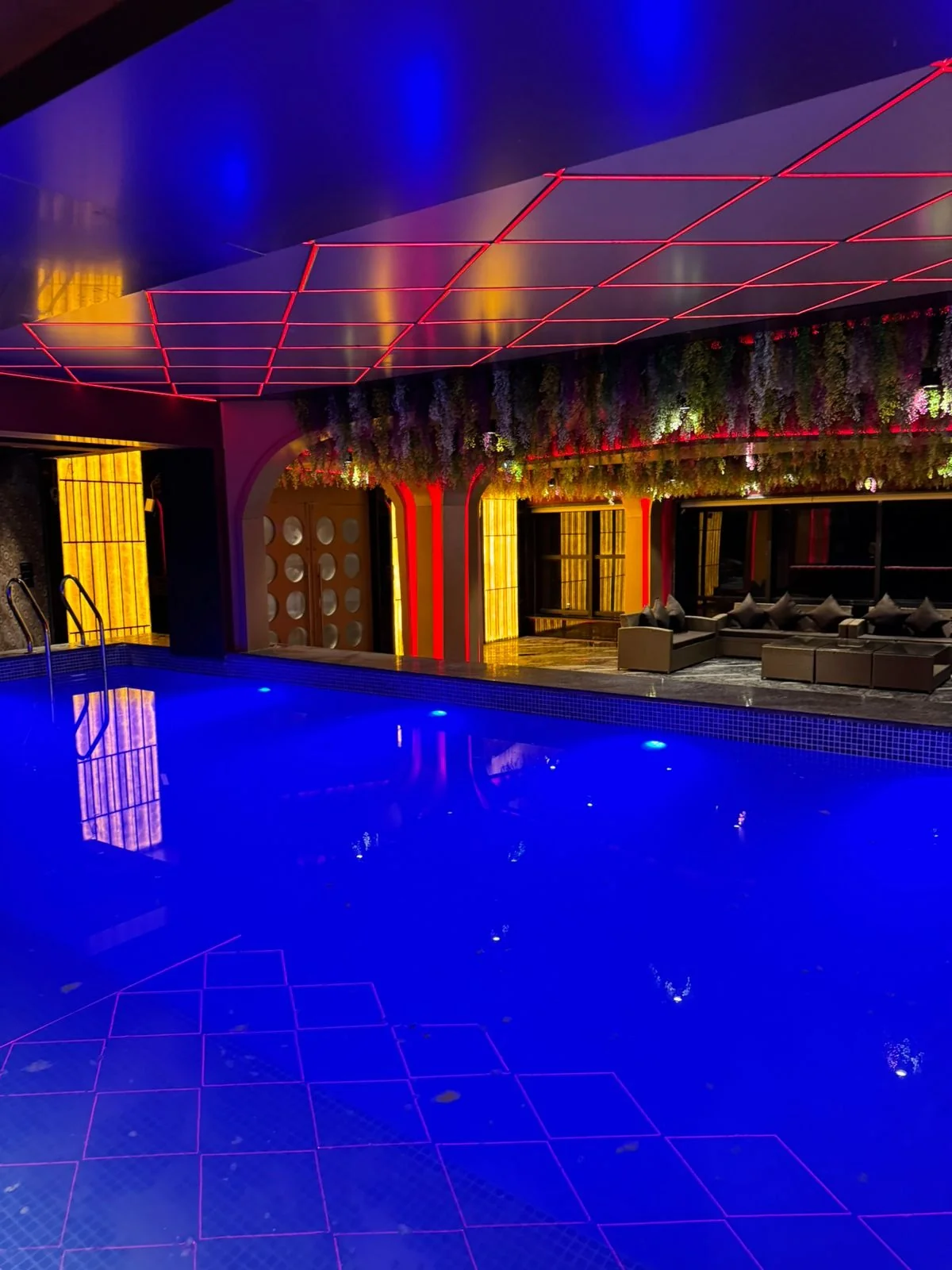 Sky Moscow Gold Villa – 6BHK Luxury Stay | Sleeps up to 50 Guests - Image 2