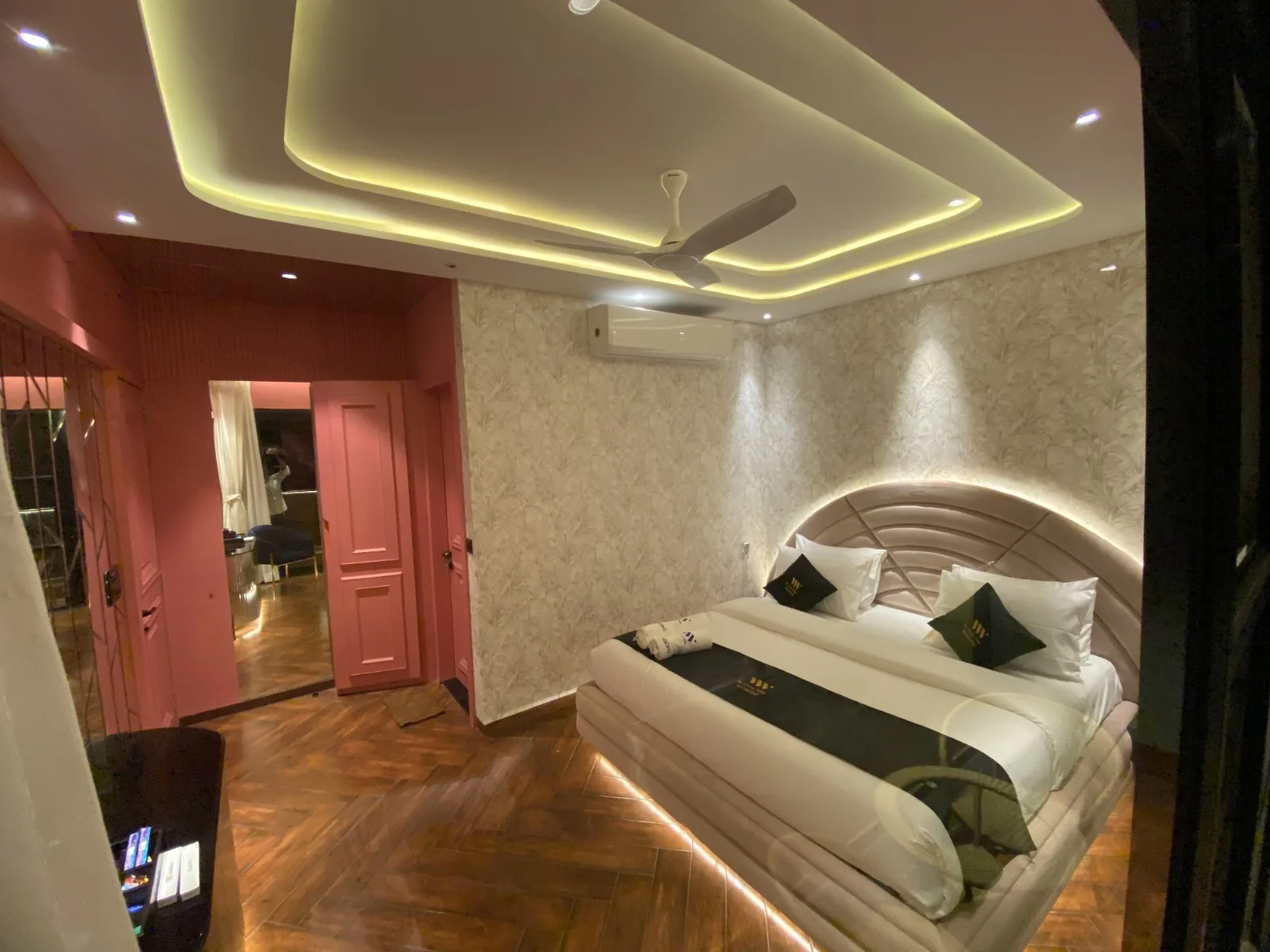 6BHK Sky Mansionz Villa - Image 5