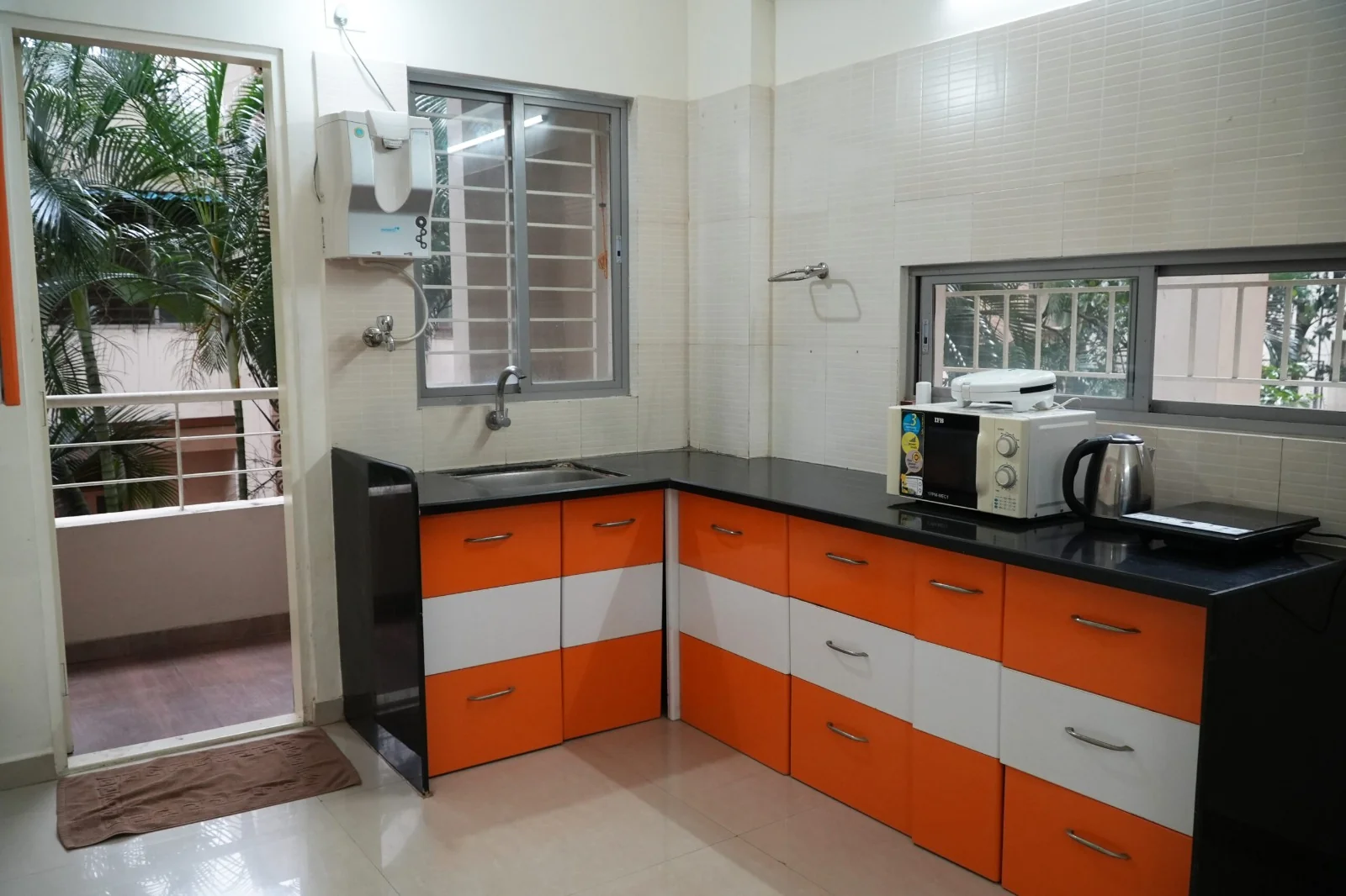 Premium Fully-Furnished 2 BHK Flat | 1st Floor with Lift Access - Image 4