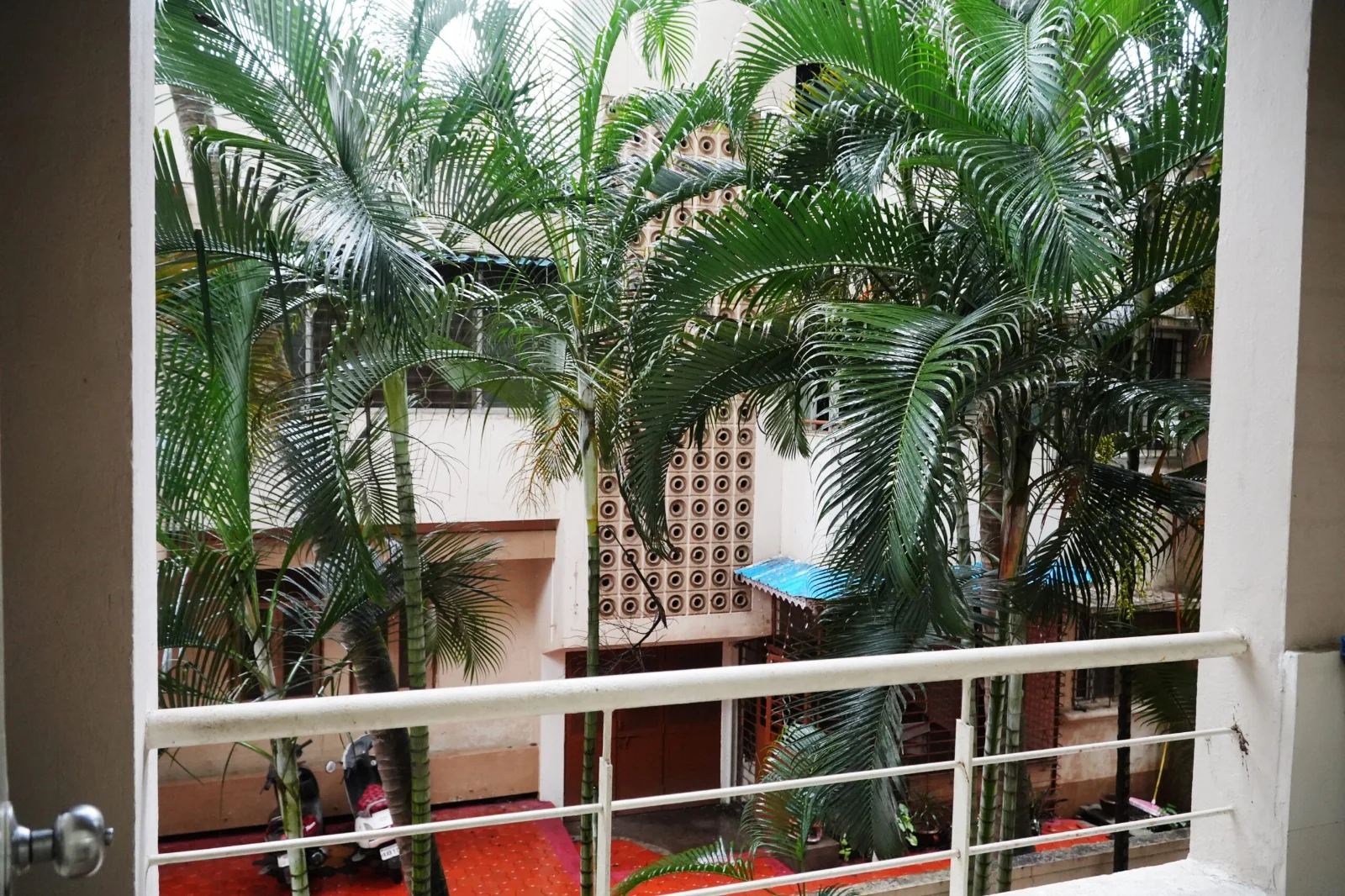 Premium Fully-Furnished 2 BHK Flat | 1st Floor with Lift Access - Image 3