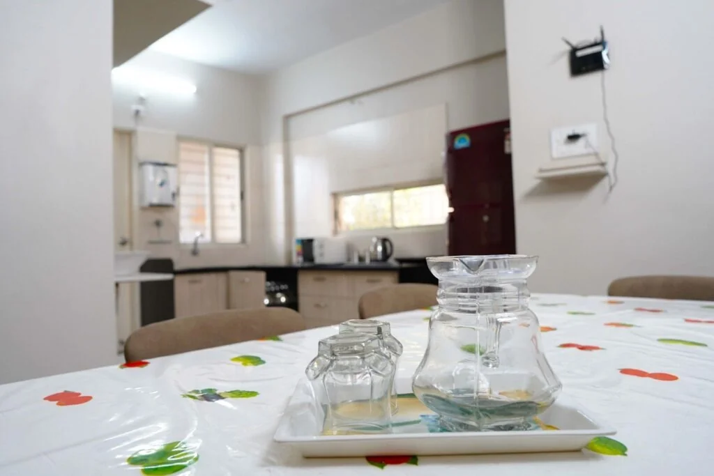 Comfortable 2 BHK Flat - Image 3