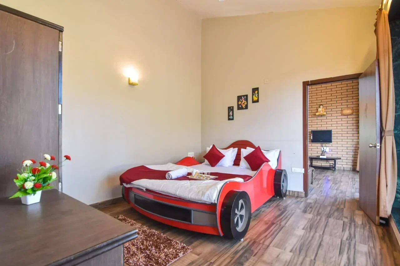 Rhythm Villa – 2½BHK Private Pool Villa in Lonavala - Image 5