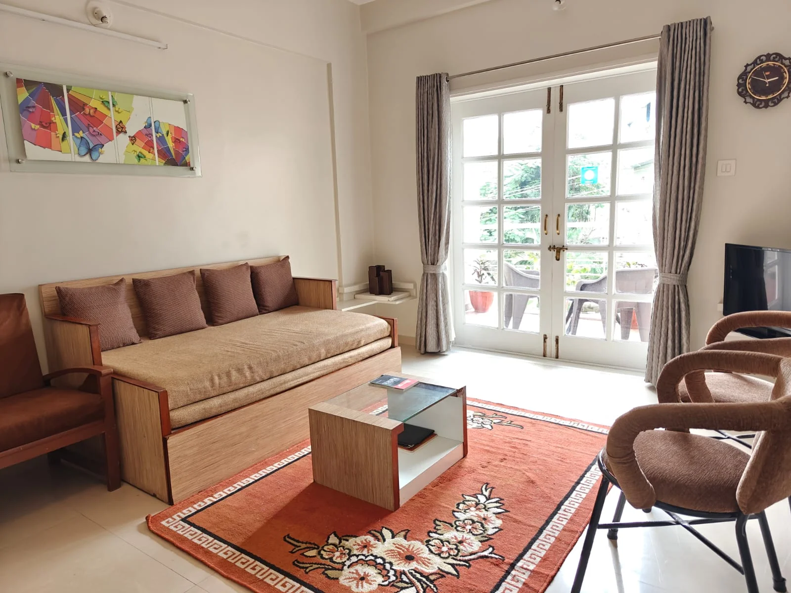 Fully Furnished 2BHK in Nagala Park – Daily Rental | Chandralok Premium Homestays