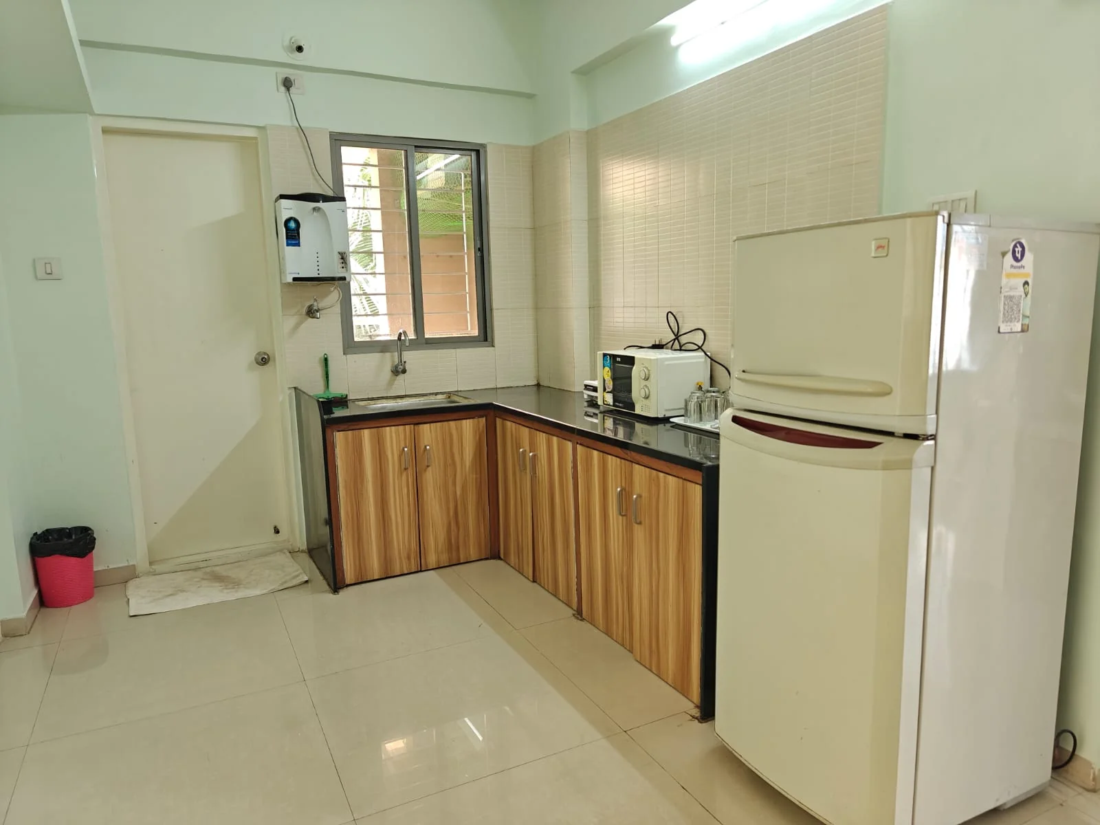 Fully Furnished 2BHK Flat in Nagala Park – Daily Rental - Image 4
