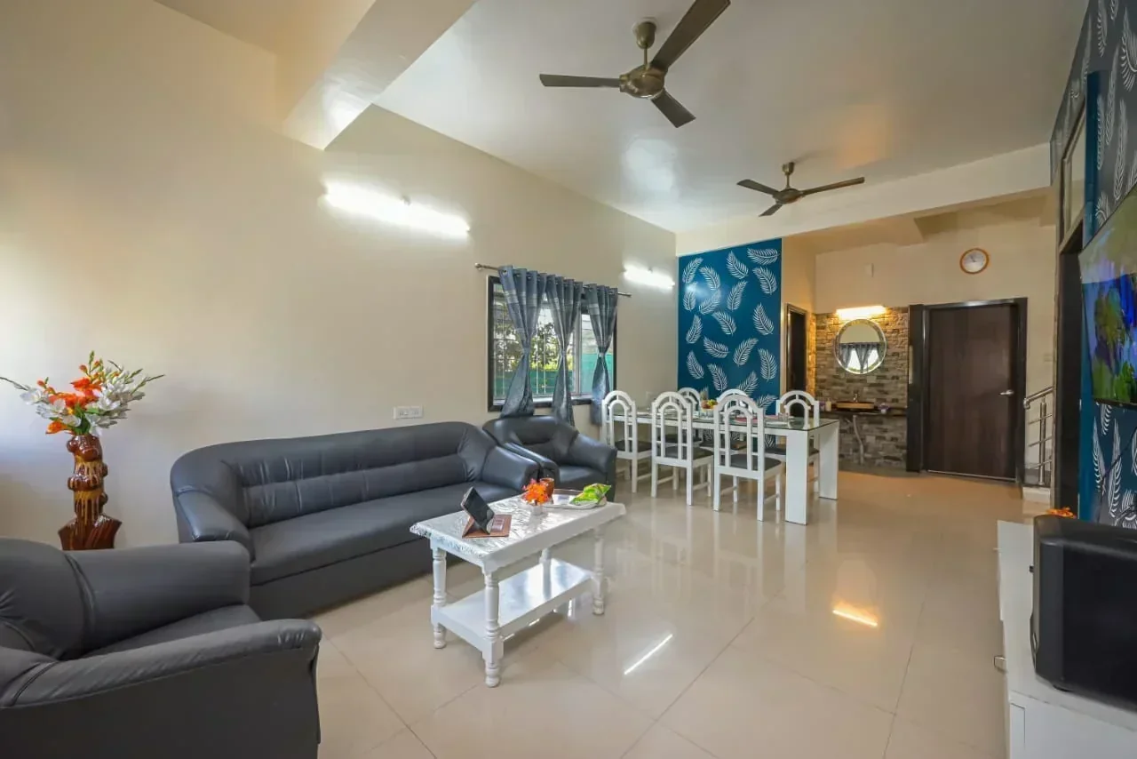 IDEAL HOUSE – 4BHK Private Villa with Pool in Lonavala - Image 3