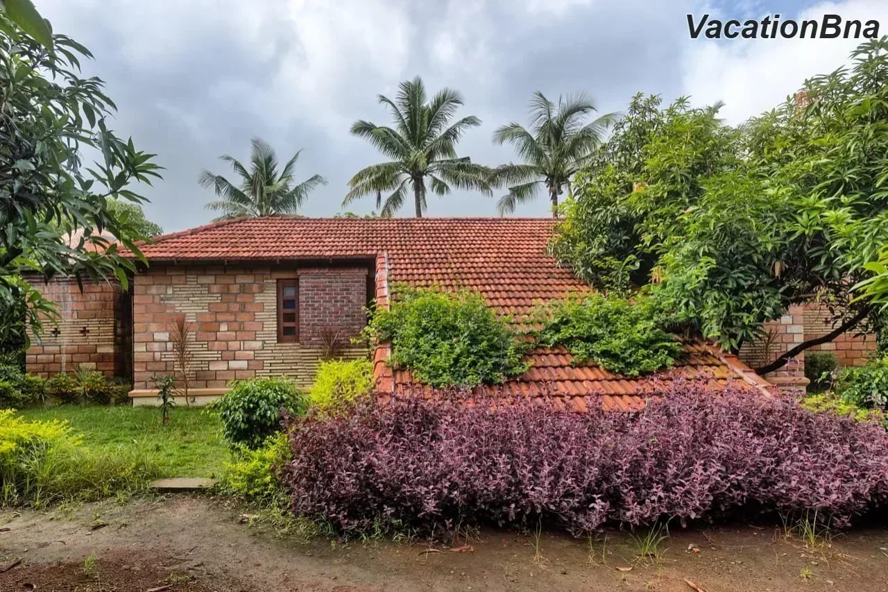 Aaranya resort