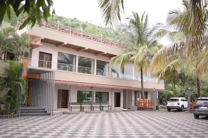 Ambika Hill Resort