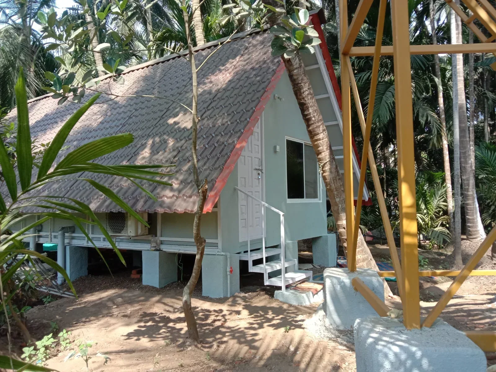 Ballaleshwar cottage in small room