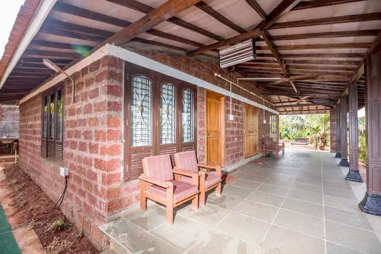 Beachfront Villas, Ganpatipule - Image 4