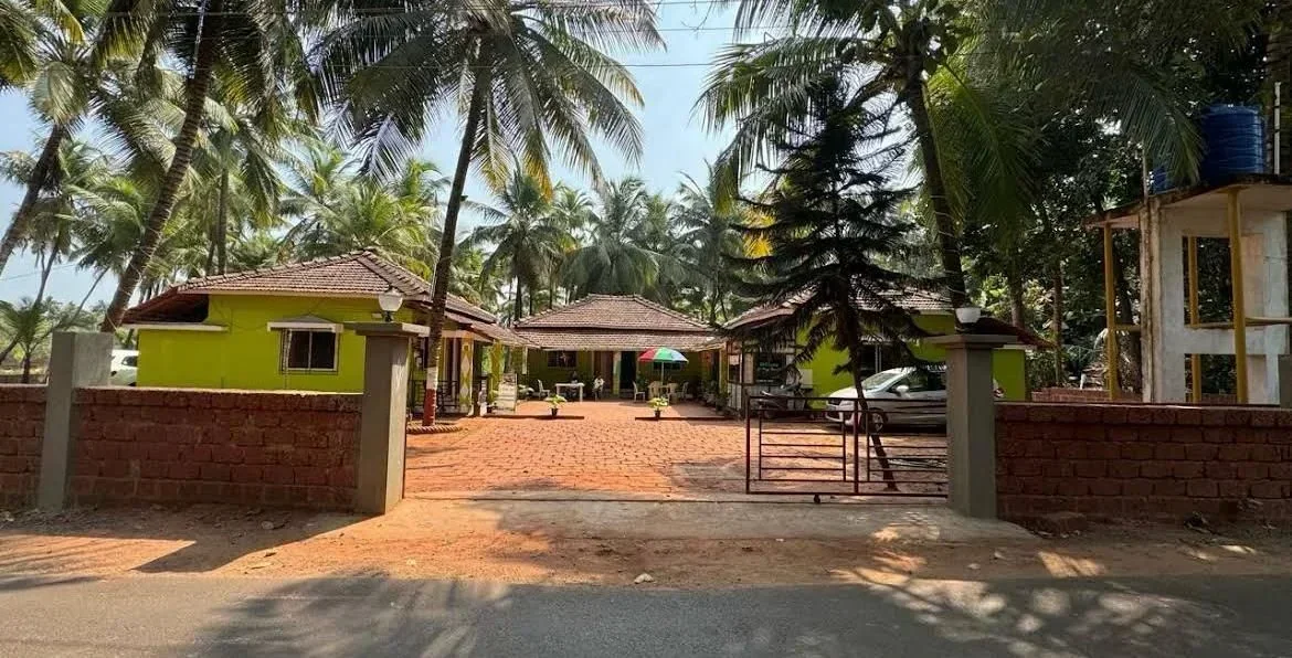 Cocohut Beach Resort – Devbag, Tarkarli - Image 2